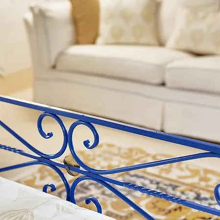 Θέρετρο Donna Coraly Country Boutique 2*