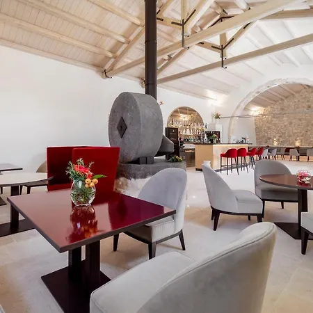 Donna Coraly Country Boutique アレネッラ