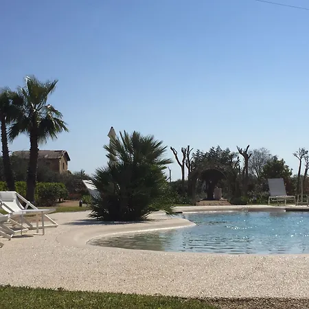 リゾート Donna Coraly Country Boutique アレネッラ