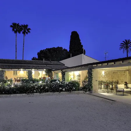 Donna Coraly Country Boutique リゾート アレネッラ