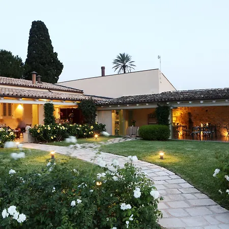 リゾート Donna Coraly Country Boutique アレネッラ