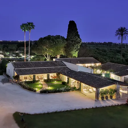 Donna Coraly Country Boutique リゾート アレネッラ