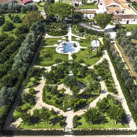 Donna Coraly Country Boutique リゾート 2*