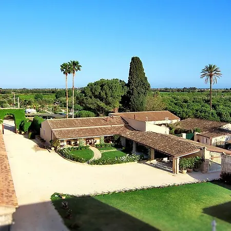 Donna Coraly Country Boutique アレネッラ