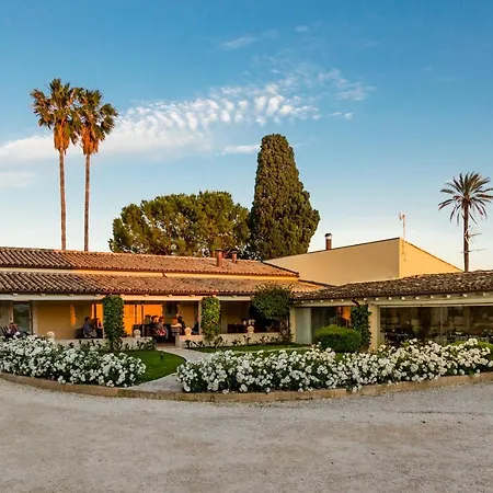 Donna Coraly Country Boutique Resort