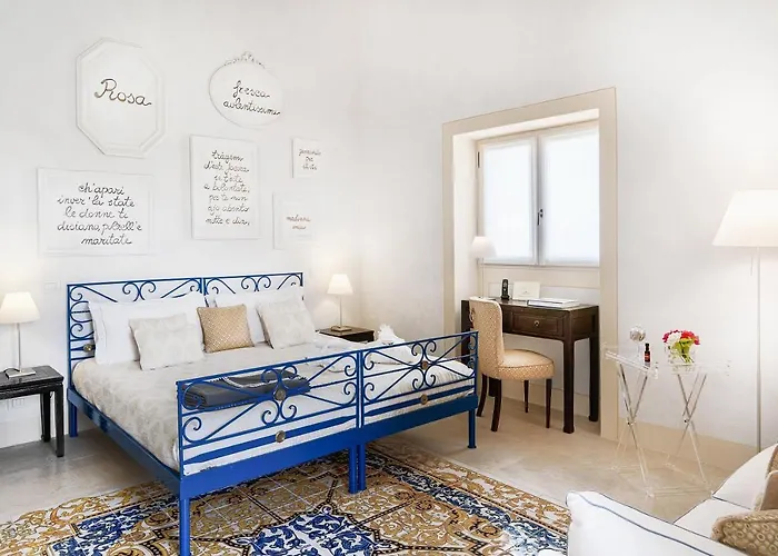 Donna Coraly Country Boutique 2*