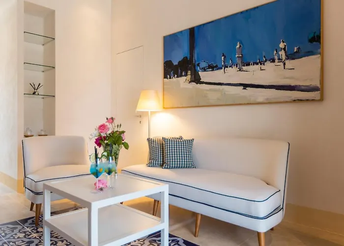 Donna Coraly Country Boutique 2*